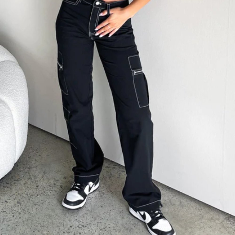 White Fox Is There Someone Else Cargo Pants - Black